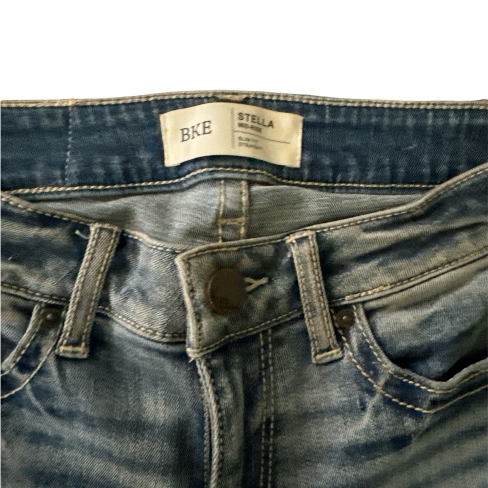 Woman’s EUC BKE jeans 👖 🌹size 2 - Picture 2 of 7
